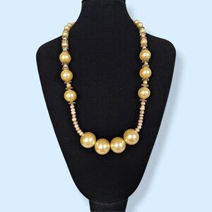 Vintage Lucite & Freshwater Pearl Necklace